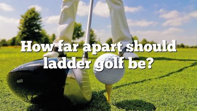How far apart should ladder golf be?