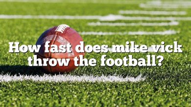 How fast does mike vick throw the football?