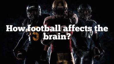 How football affects the brain?