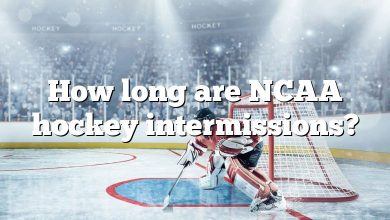 How long are NCAA hockey intermissions?