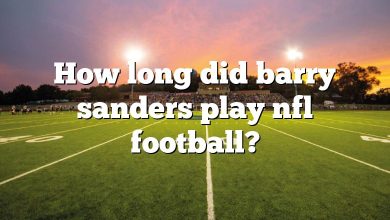 How long did barry sanders play nfl football?