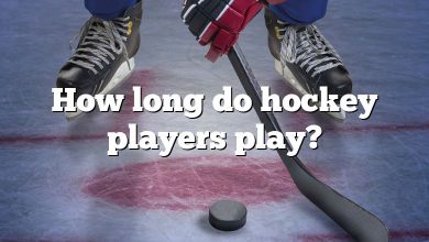 How long do hockey players play?