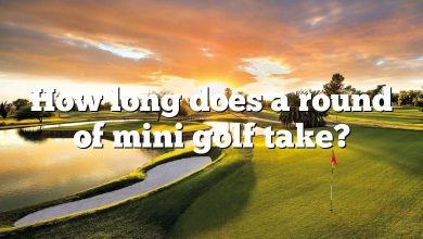 How long does a round of mini golf take?