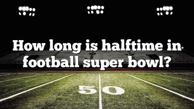How long is halftime in football super bowl?