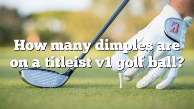 How many dimples are on a titleist v1 golf ball?