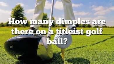 How many dimples are there on a titleist golf ball?