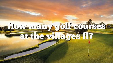 How many golf courses at the villages fl?