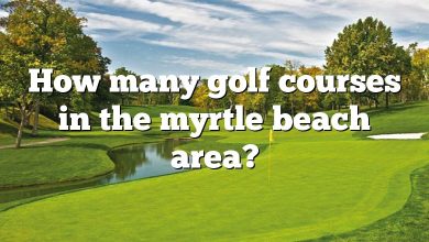 How many golf courses in the myrtle beach area?