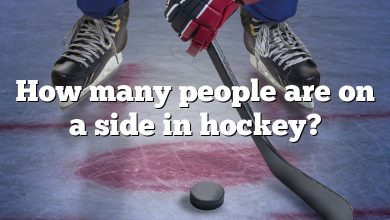 How many people are on a side in hockey?