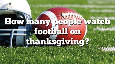 How many people watch football on thanksgiving?