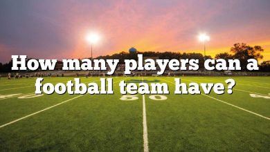 How many players can a football team have?