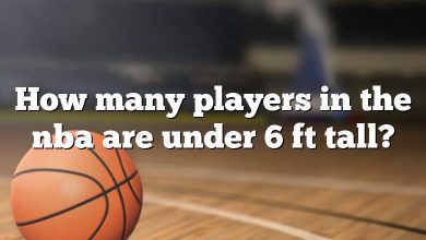 How many players in the nba are under 6 ft tall?