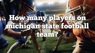 How many players on michigan state football team?