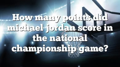 How many points did michael jordan score in the national championship game?