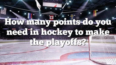 How many points do you need in hockey to make the playoffs?