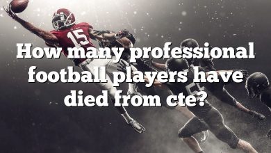 How many professional football players have died from cte?