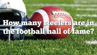 How many steelers are in the football hall of fame?