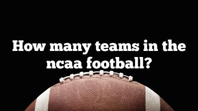 How many teams in the ncaa football?