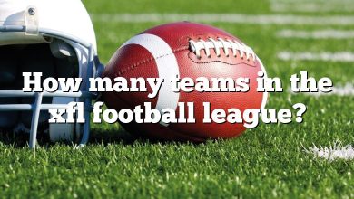How many teams in the xfl football league?