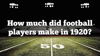 How much did football players make in 1920?