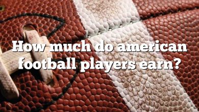 How much do american football players earn?