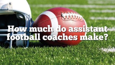 How much do assistant football coaches make?