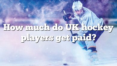 How much do UK hockey players get paid?