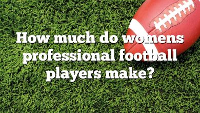 How much do womens professional football players make?