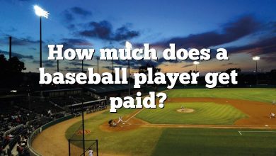 How much does a baseball player get paid?
