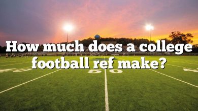 How much does a college football ref make?