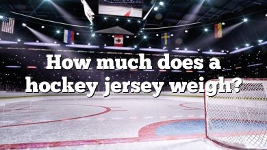 How much does a hockey jersey weigh?