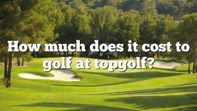 How much does it cost to golf at topgolf?