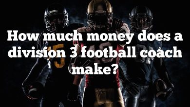 How much money does a division 3 football coach make?