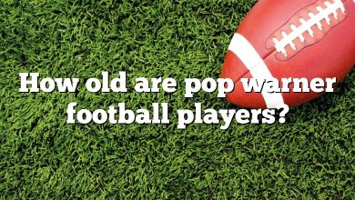 How old are pop warner football players?