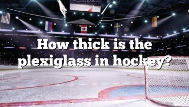 How thick is the plexiglass in hockey?