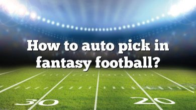 How to auto pick in fantasy football?