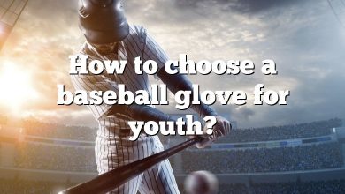 How to choose a baseball glove for youth?
