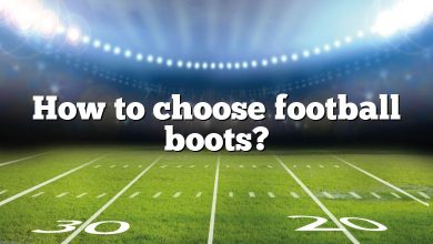 How to choose football boots?