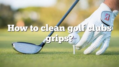 How to clean golf clubs grips?