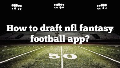 How to draft nfl fantasy football app?