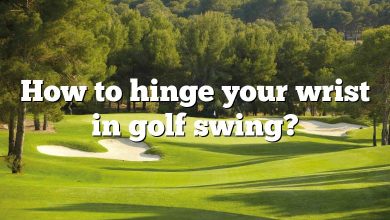 How to hinge your wrist in golf swing?