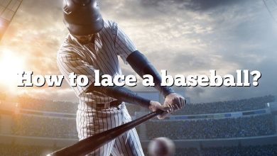 How to lace a baseball?