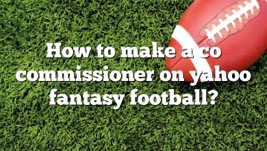 How to make a co commissioner on yahoo fantasy football?