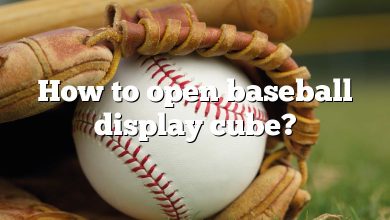 How to open baseball display cube?