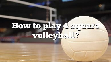 How to play 4 square volleyball?