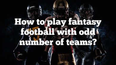 How to play fantasy football with odd number of teams?