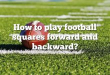How to play football squares forward and backward?