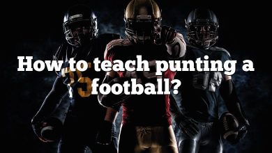 How to teach punting a football?