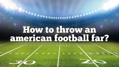 How to throw an american football far?