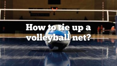 How to tie up a volleyball net?